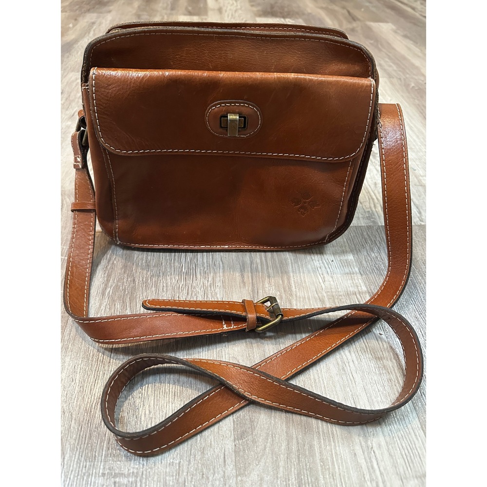 Patricia Nash Leather Crossbody Bag Turn Lock Flap Pocket Boho Minimalist Camera